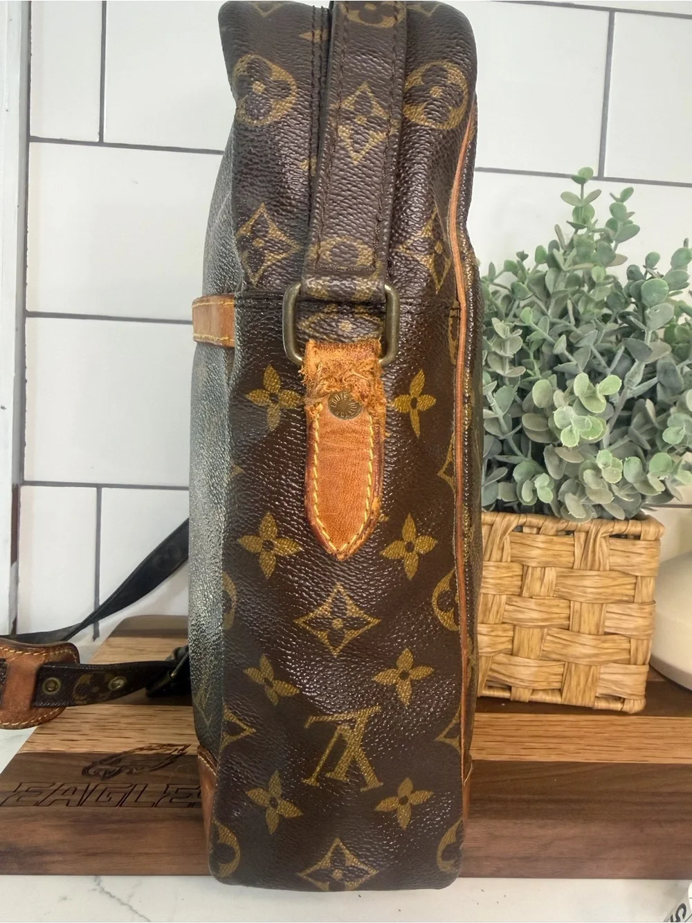 Authentic Louis Vuitton Danube MM size crossbody (vintage)